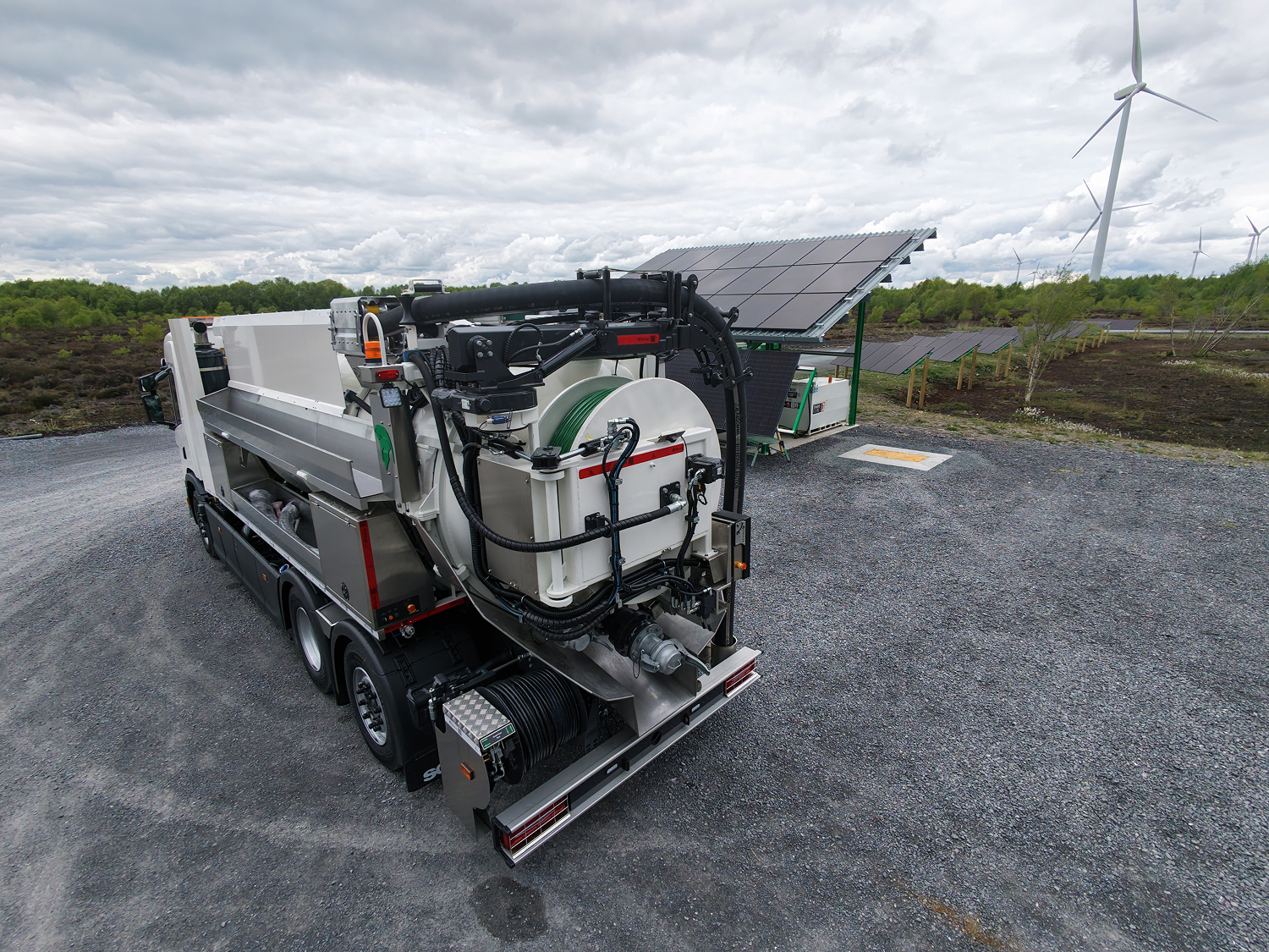 Track, solar and wind