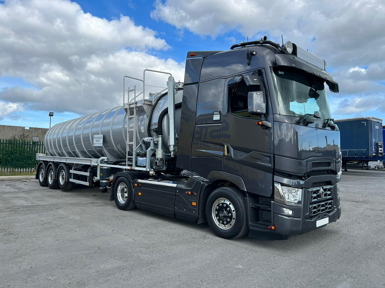 30,000L D-Tec Tankers
