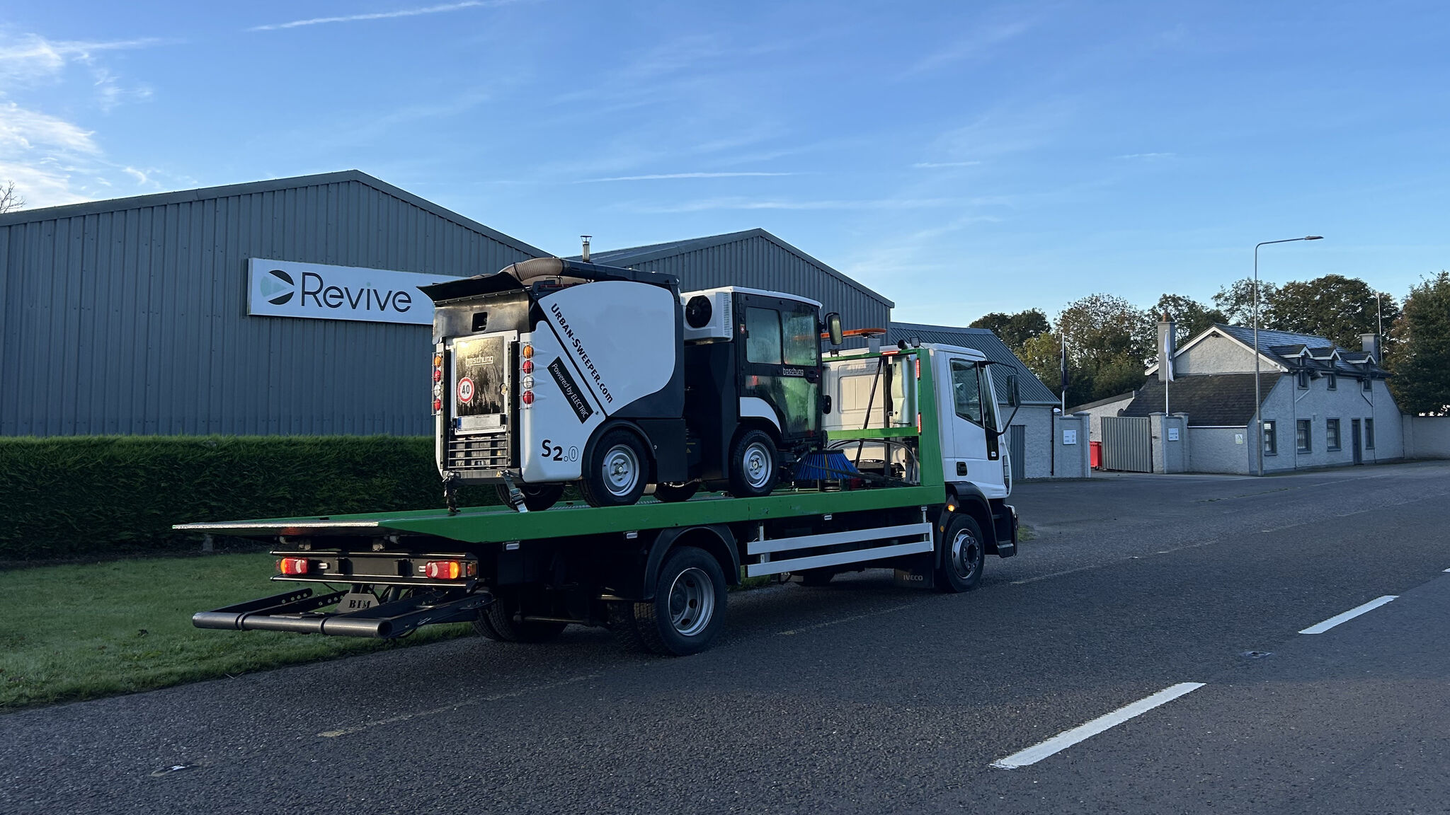 Council Takes Delivery of All-Electric Boschung Urban-Sweeper S2.0