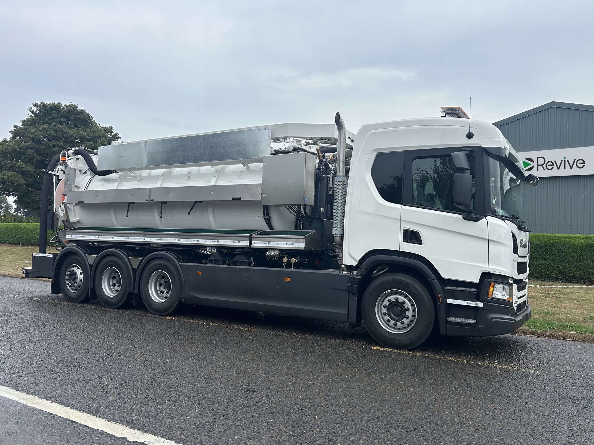 Sustainable Chassis Rebuild for UK Customer